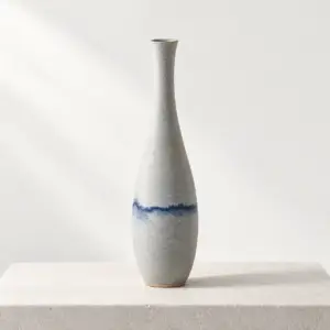 Soliflore Horizon avec ligne d’émail bleu — visuel généré